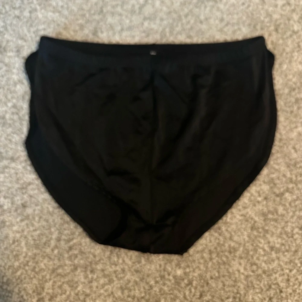 Men's Side Split Brief M/L - Picture 3 of 4